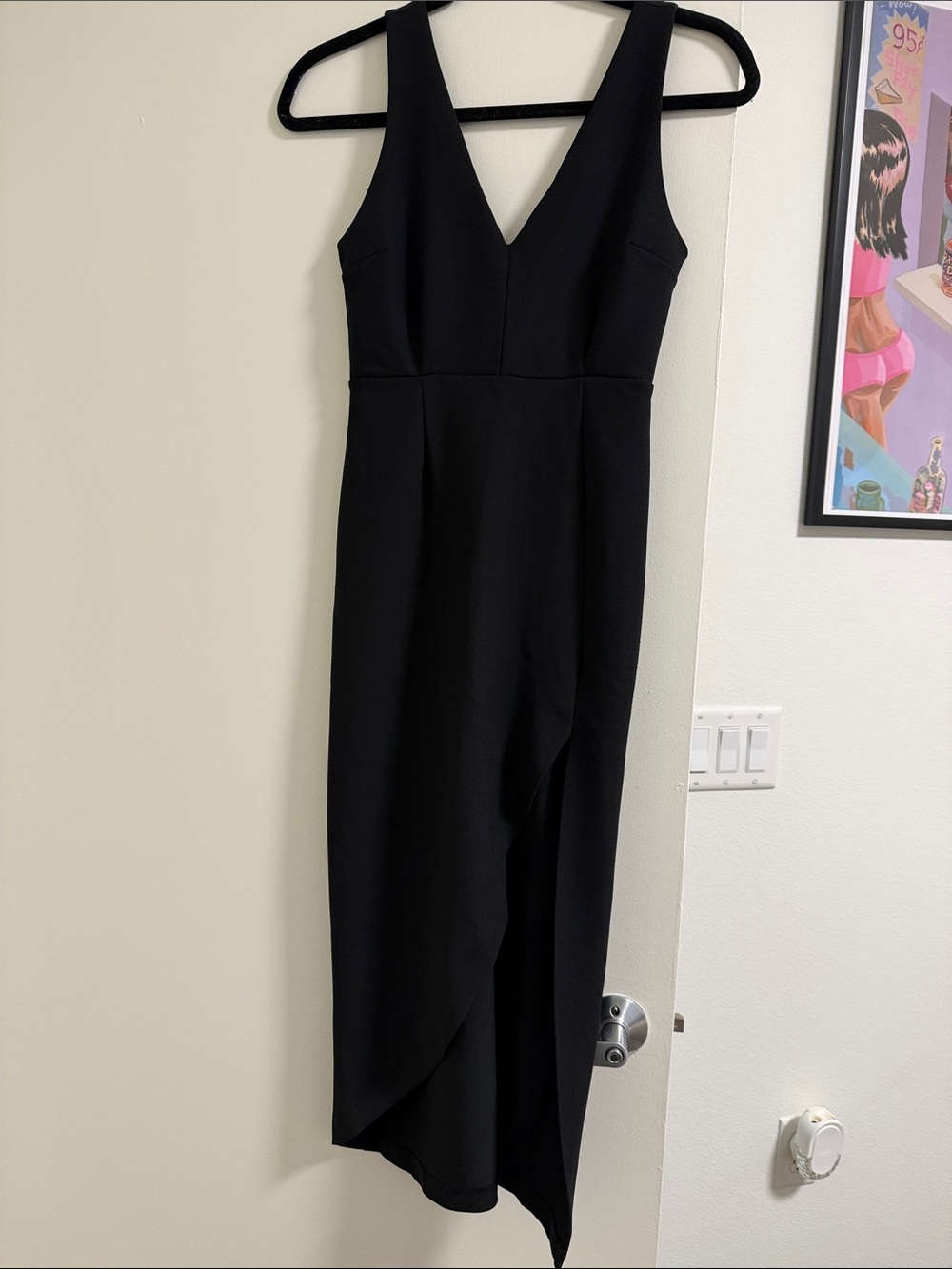 Abercrombie & Fitch Black Asymmetric V-Neck Dress
